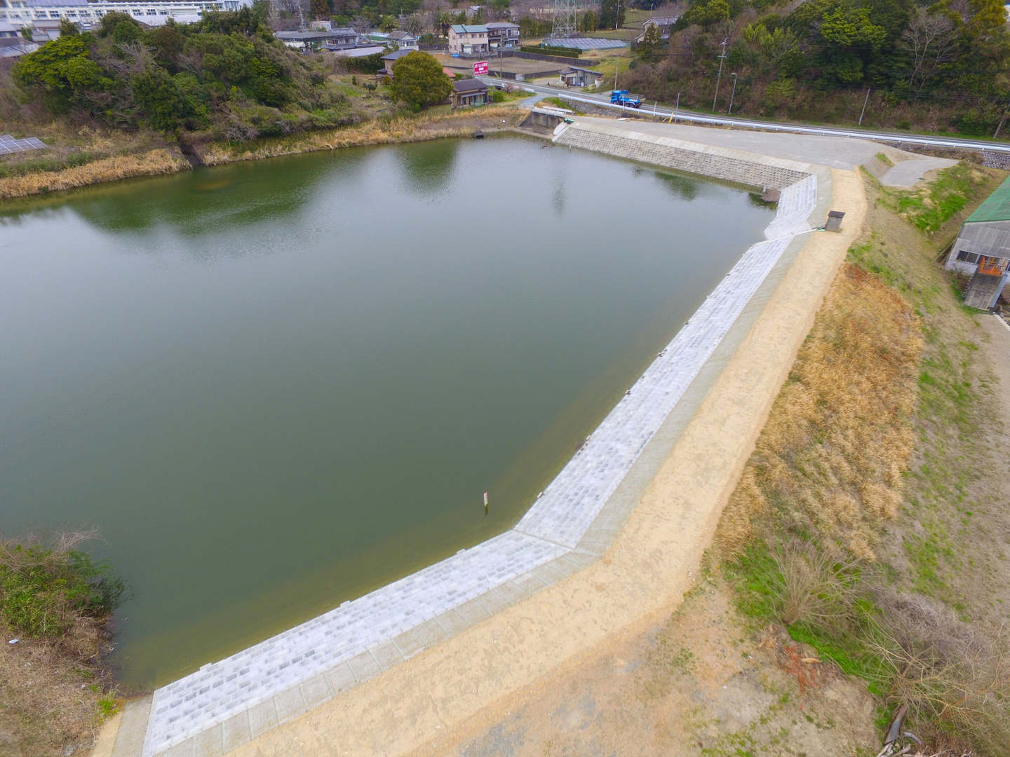 井伊谷川護岸工
